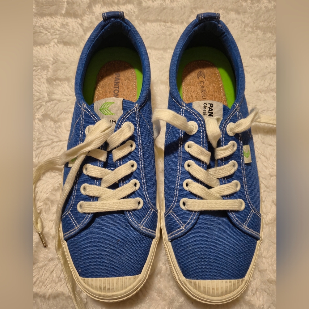 Cariuma Blue Canvas Sneakers with White Laces
